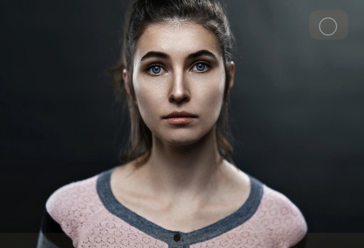 How to Pose for Confident Business Headshots